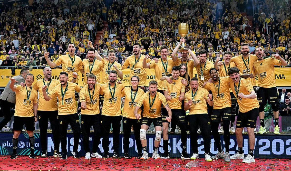 kaiyun官方网站-塞尔维亚队不断突破！，莱万多夫斯基连续十二场比赛得分超过出色发挥全场沸腾不已的简单介绍